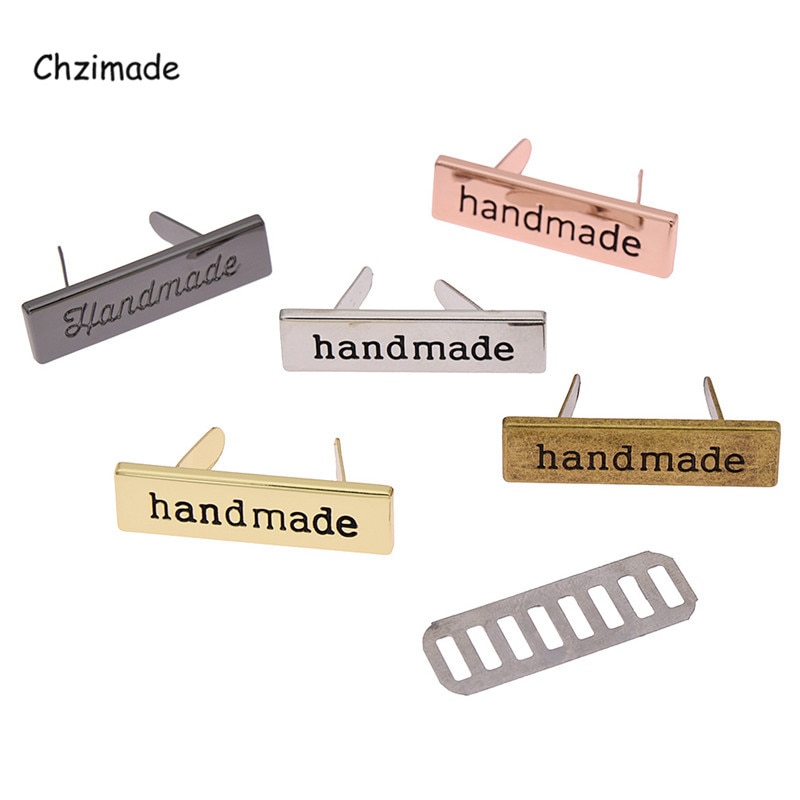 Chzimade 10Pcs Goud Kleur Rechthoek Metalen Handgemaakte Kledingstuk Etiketten Tags Voor Kleding Tassen Hand Made Brief Labels Diy Accessoires