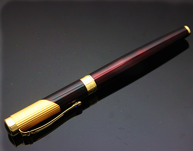 Jinhao 9009 Schwarz und Goldene Luxus Diamant extra Fein Feder Brunnen Stift für Finanzen Freies 0,38mm Tinte Stifte für Schreiben: 12