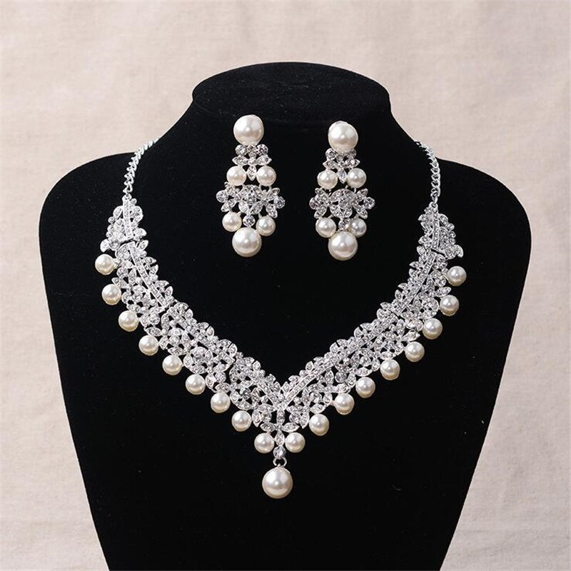 Prachtige Parel Bruiloft Bruids Sieraden Sets Vrouwen Bruid Bruiloft Sieraden Accessoires Tiara Kroon Oorbel Ketting