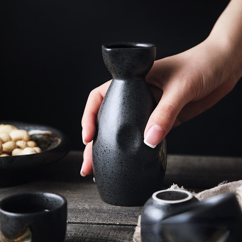Ensemble de vin de Style japonais, ensemble de saké en céramique, distributeur de vin, vin blanc, tasse de vin de riz, petit verre à vin, ensemble de boissons pour la maison