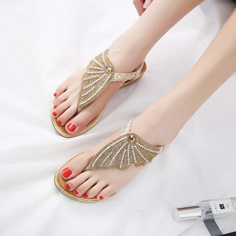 European Women Causal Beach Sandals Rhinestone Irregular Flats Flip Flops Large Szie 41 42 All Match Type T Toe