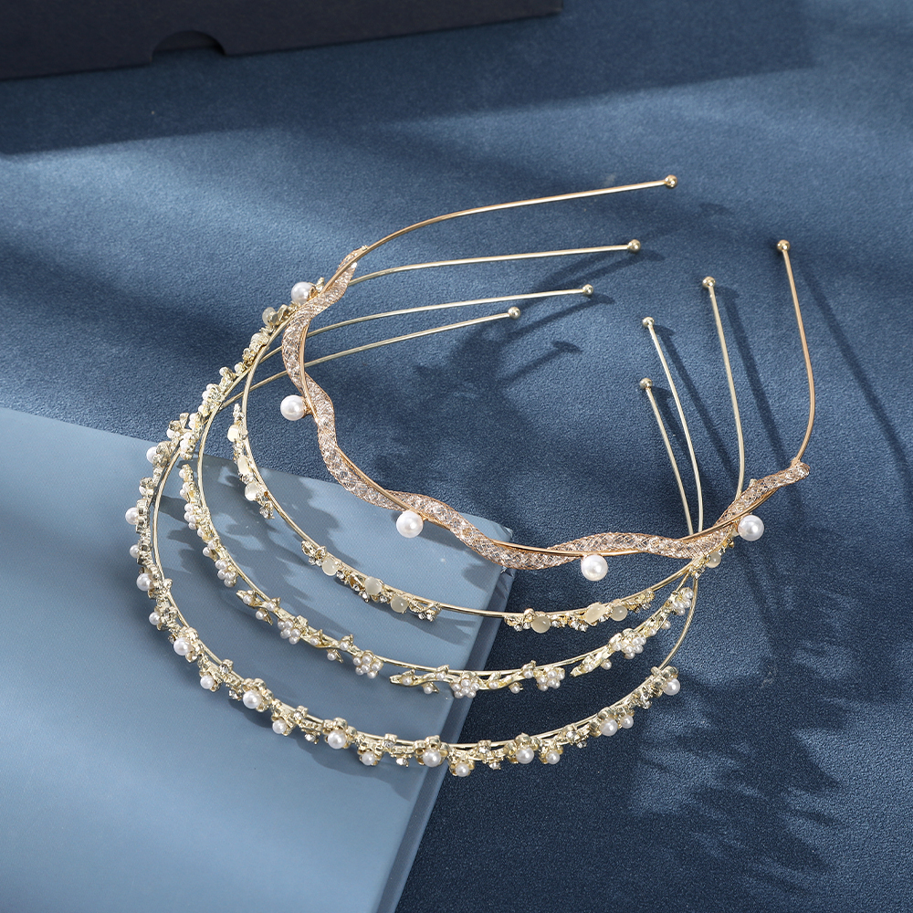 AWAYTR-Diadema con aro para el pelo para mujer, diadema deportiva ondulada, diadema de flores, diademas de cristal, accesorios para el cabello de aleación dorada para niña