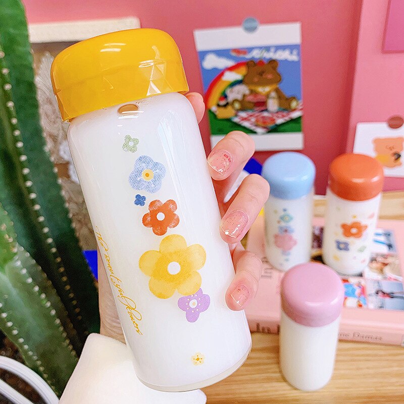 OAPE-taza pequeña portátil de cristal con de flores Kawaii, Mini taza de té portátil para niños y niñas, botella de agua sencilla