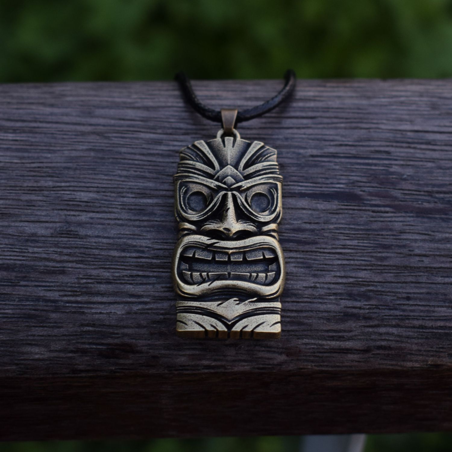Hawaiianska traditionella tribal tiki mask hänge halsband för män / kvinnor smycken