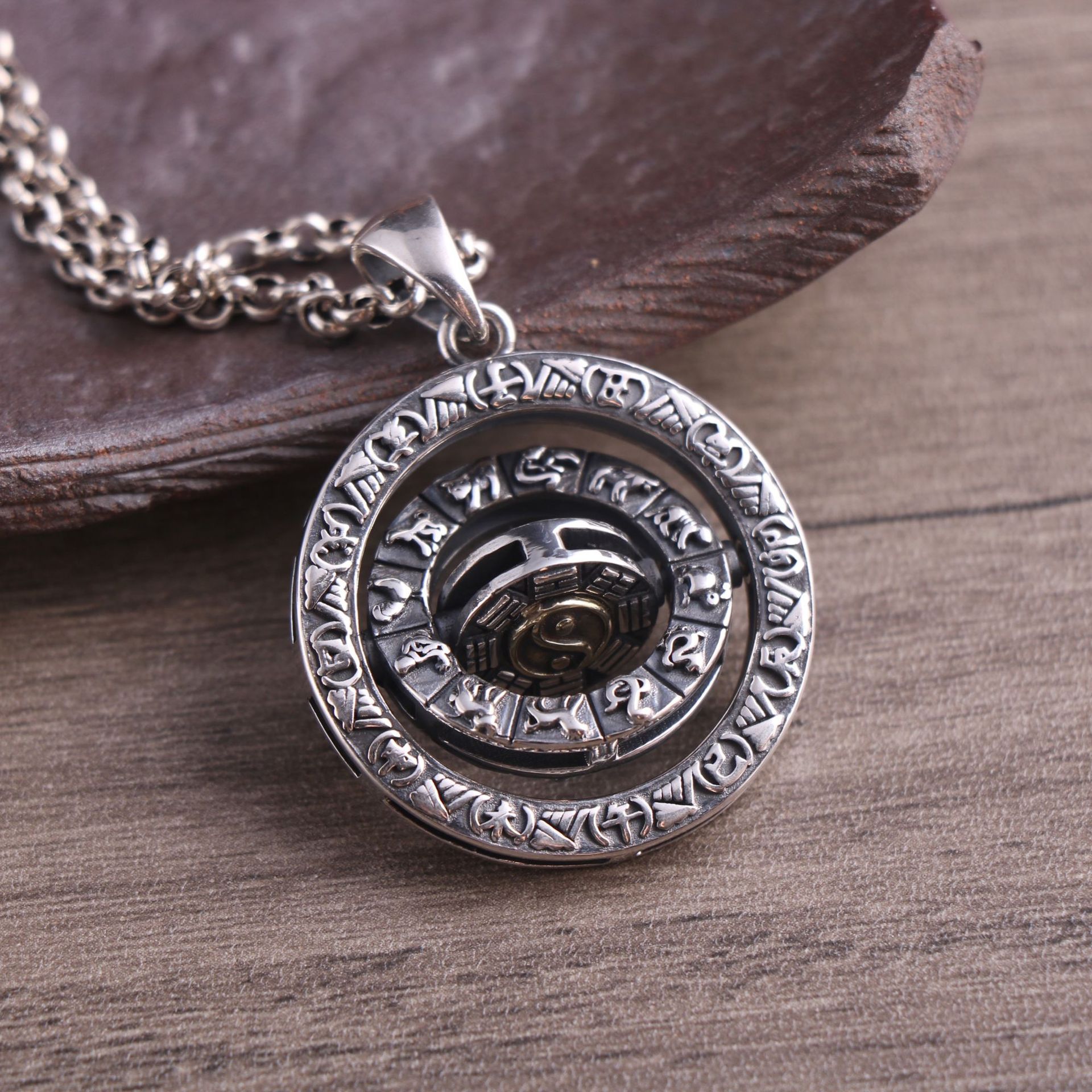 100% S925 Silver Jewelry Zodiac Signs Nine Palaces and Eight Trigrams Taoism Yin and Yang Tai Chi Trendy Good Luck Man Pendant