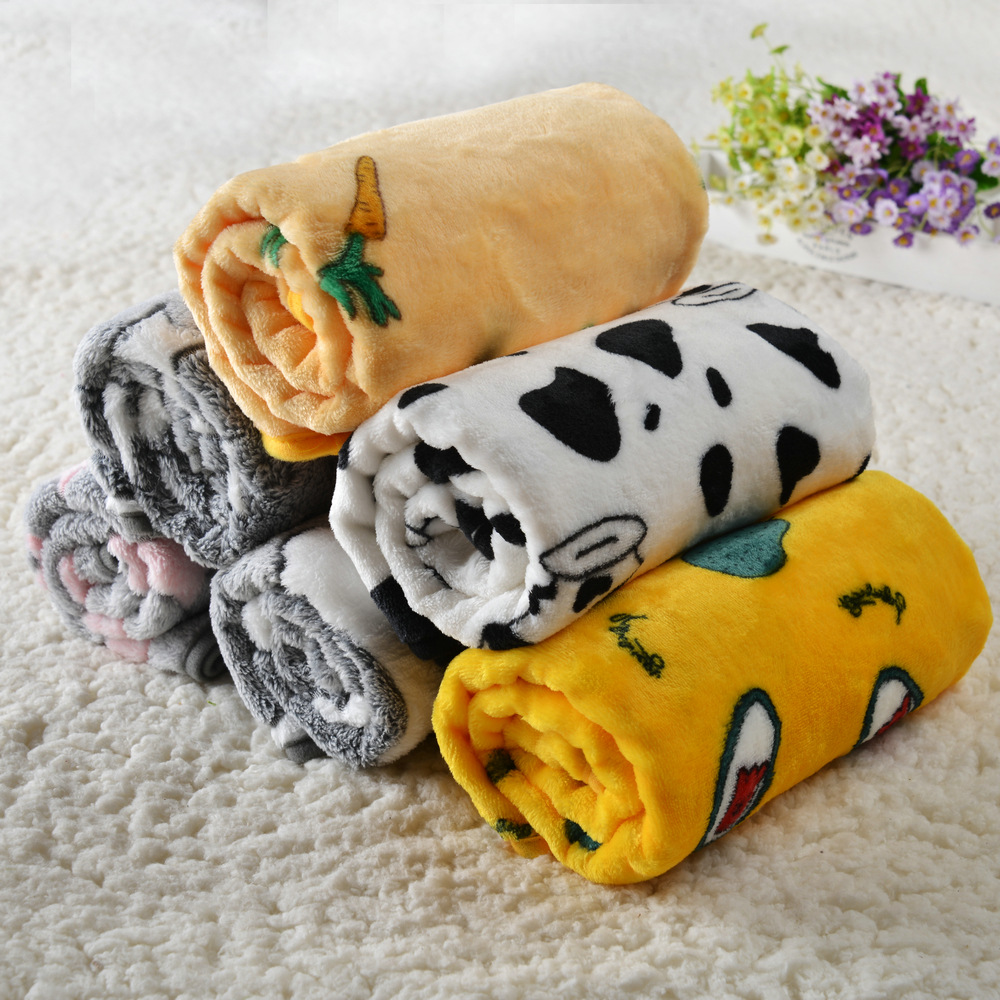 Thick Flannel Soft Pet Litter Pad Cartoon Print Cat and Dog Blanket Warm and Comfortable Pet Blanket Universal Warm Pet Supplies