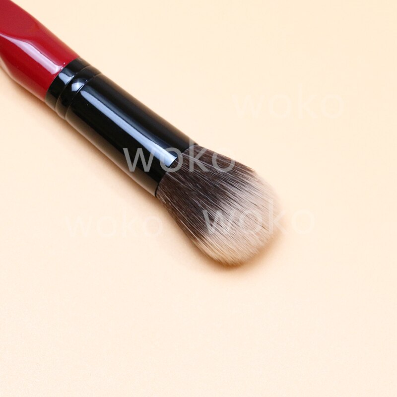 Stippling Foundation Red Body Curve Long Handle Soft Synthetic Large Round Stippling Foundation Brush Foundation Makeup Tools