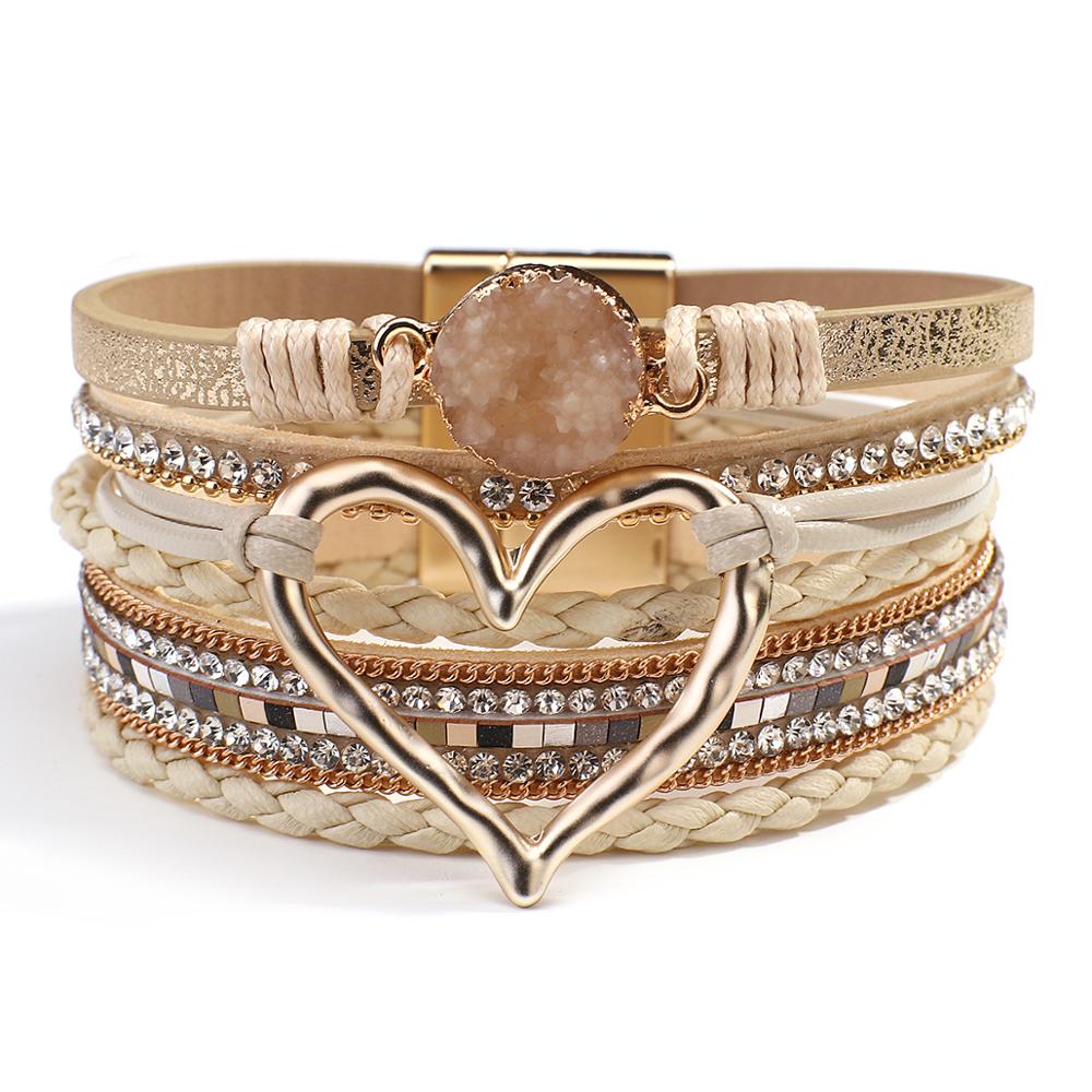 Amorcome-pulsera de cuero trenzado para mujer, brazalete con varias capas de piedras de resina, corazón hueco,: Beige