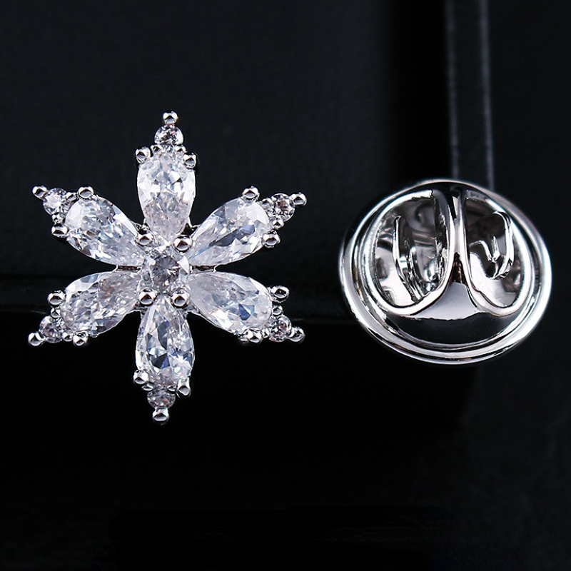 Hoogwaardige Zirkoon Kristallen Ster Broches voor Vrouwen Mannen Pak Kraag Pinnen Kleine Metalen Badeg Revers Pin Mode-sieraden: Antique Copper Plated