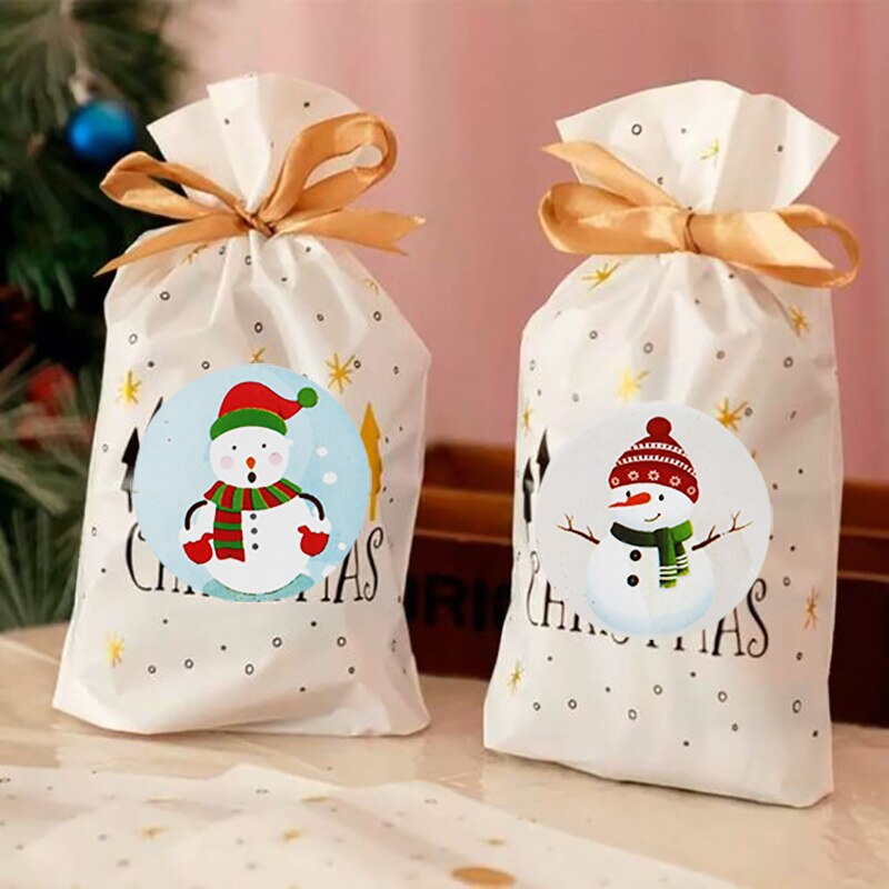 500Pcs Noël Autocollants Décorations, Étiquettes Adhésives En Papier Kraft - Stickers Parfait Pour Les Cadeaux Et Décorations De Noël, Pochettes-Surprise Fête étiquettes De Noël