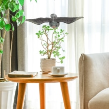 Flying Falcon Cat Bird Scare Protect Fish Garden Decoy Humane Bird Deterrent Garden Decoration Ornaments