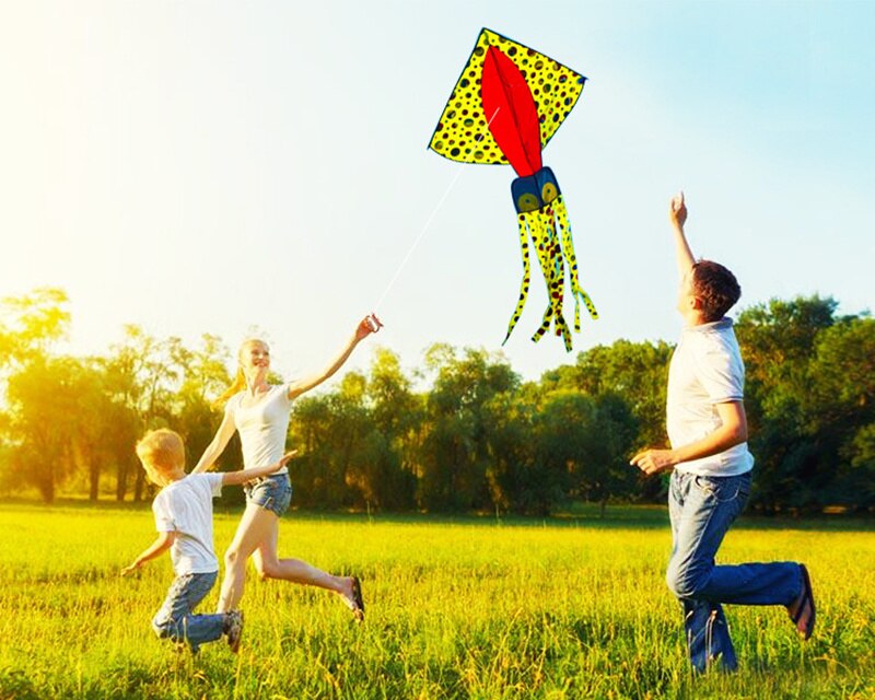 Octopus Kite - Soft Inflatable Marine Animal Kite for Kids & Adults - Polyester Outdoor Toy