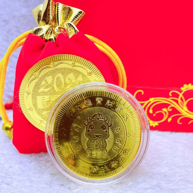 Year of The Ox Zodiac Gold Coin with Year Red Cloth Bag Commemorative Coin Feng Shui Decorations Supplies GHS99