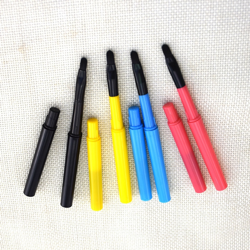 Mini Portable Retractable Lip Brush Artificial Fiber Hair Lipstick Color Cosmetic Makeup Tool