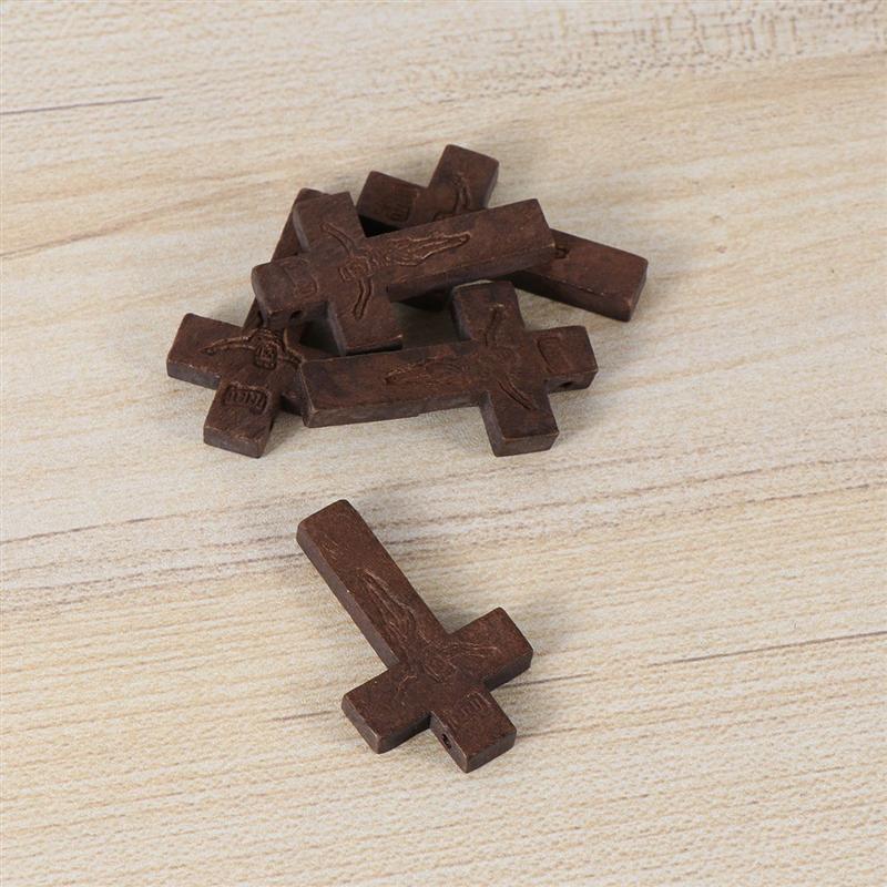 70Pcs Diy Houten Ambachten Christian Cross Decoraties Sieraden Ketting Ornamenten Voor Vrouwen Mannen Houten Kruis