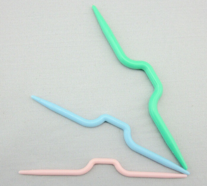 3 Size ABS Plastic Crochet Hook Knitting Needles Twist Curved Needle DIY Tool