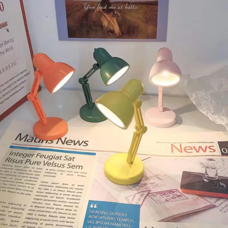 Mini lámpara LED para libros, luz creativa para libros pequeños, luz nocturna para dormitorio, Mini Clip para libros, luz cálida, protección ocular, lámpara de mesa pequeña