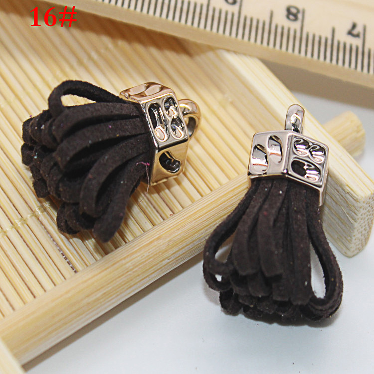 Pendentif pompon Vintage en cuir suédé de 25mm, pour bricolage, résultats de bijoux artisanaux, boucles d&#39;oreilles, accessoires, ornements porte-clés, 10 pièces/lot: Coffee