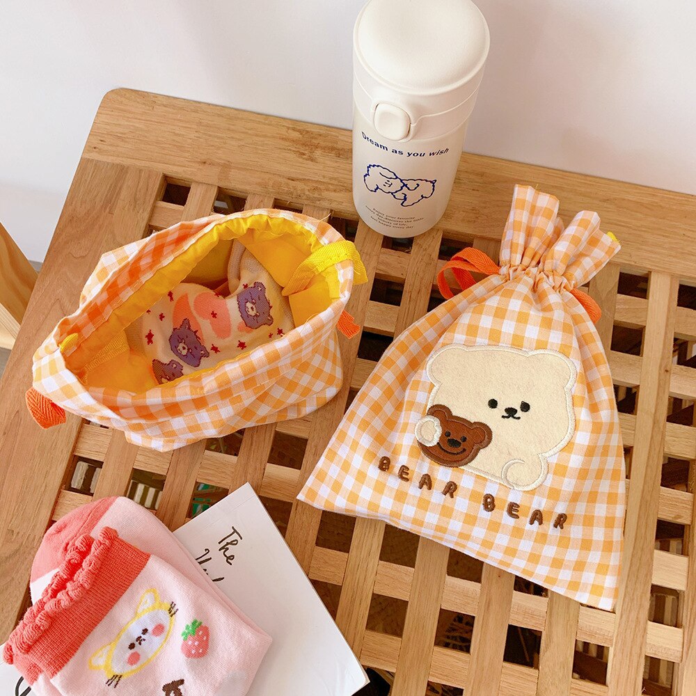 Flannel Soft Korea Ins Bear Dog Makeup Toilet String Bag Cute Home Storage Drawstring Bag Girls Travel Cosmetic Case Wash Pouch