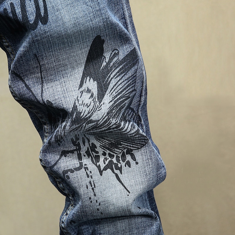 Sokotoo mænds sommerfuglebogstaver printede jeans slim fit blå stretch denim tilspidsede bukser