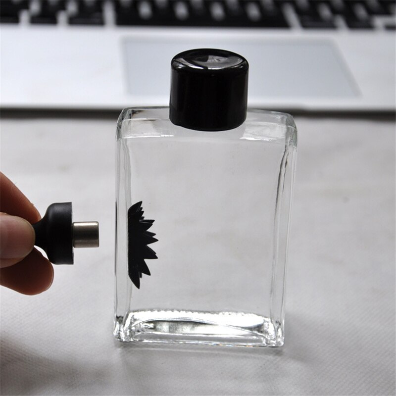 1Pcs Speelgoed Decompressie Creatieve Magnetische Vloeistof Speelgoed Gebotteld Wetenschappelijke Neodymium Magneet