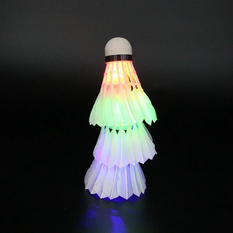 1/3/5 Uds iluminación bádminton noche oscura iluminación LED colorida deporte bádminton punto de luz lanzadera accesorios para gallo volante