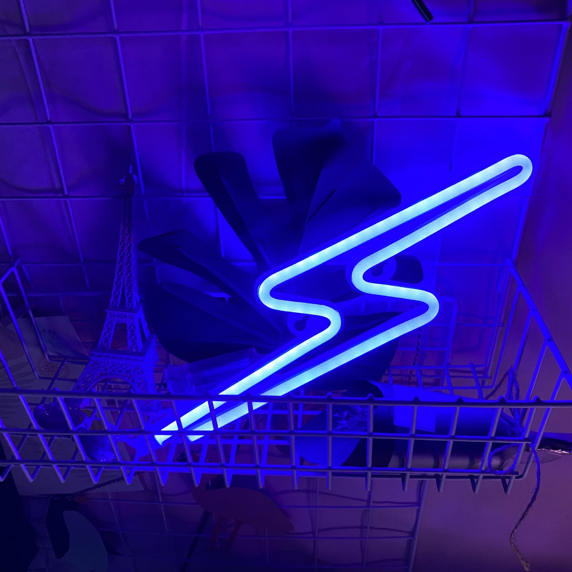 Neon Led Wall Light Slim Slungelige Neon Lightning Light Sign Lamp Slaapkamer Home Decorations Neon Lampen Voor Kerst jaar: Blauw