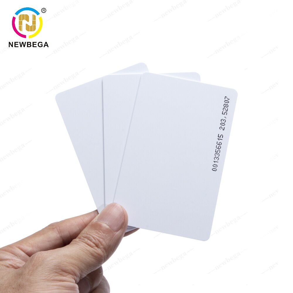 20 stk rfid  tk4100 id- kort almindeligt hvidt kort med beskyttelsesfilm, der kan udskrives, zebra evoil-pvc-kort til adgangskontrol