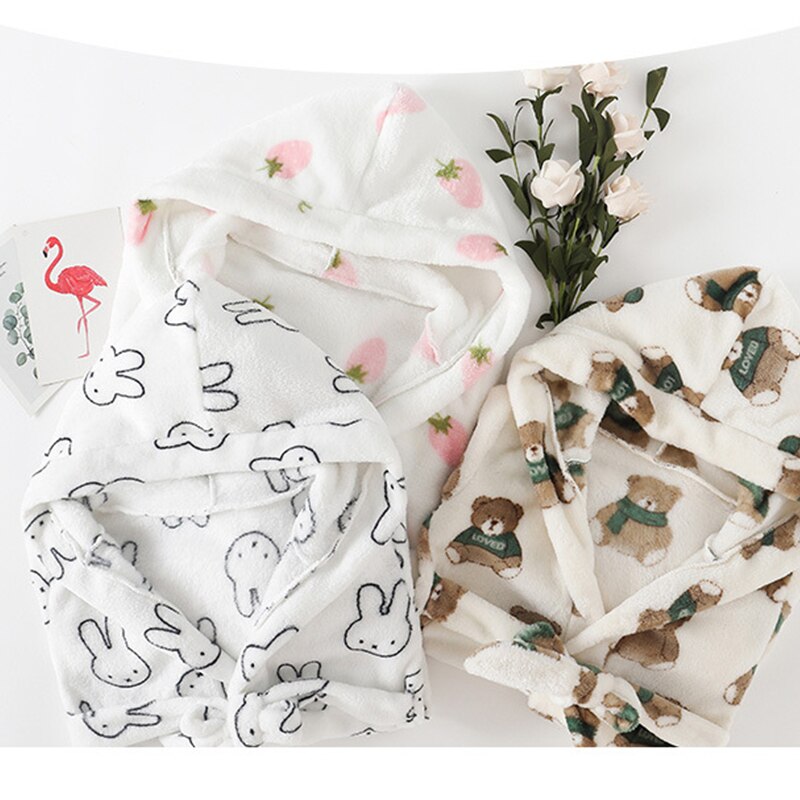 Albornoz de manga larga con capucha para niños y niñas, ropa de casa cómoda de franela Coral, albornoz de dibujos animados para Otoño e Invierno