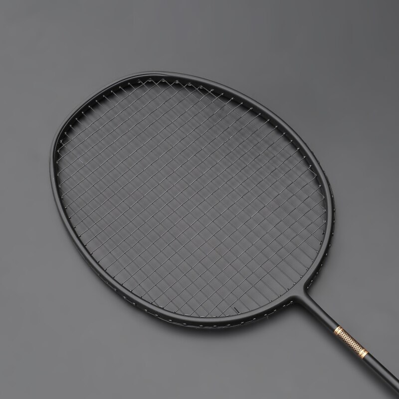 Professionele Ultralight Carbon Fiber 5U 75G Strung Badminton Racket Max Spanning 30LBS Racquct Met Snaren Tassen Rackets Sport: Black