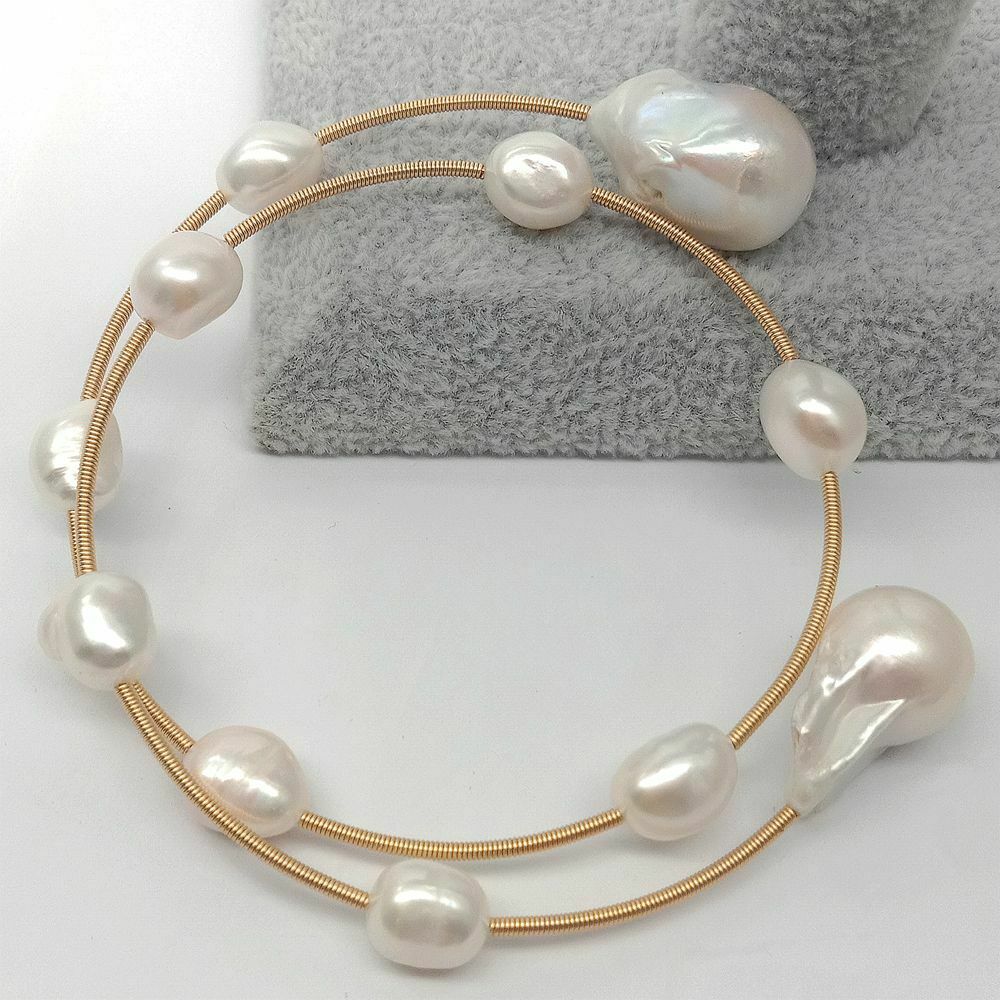 Bracelet réglable en perles d'eau douce baroques blanches Keshi