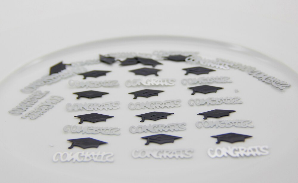 15 g/bolsa de doctorado de confeti de papel felicidades cartas mesa de papel picado para Celebración de graduación felicidades confeti