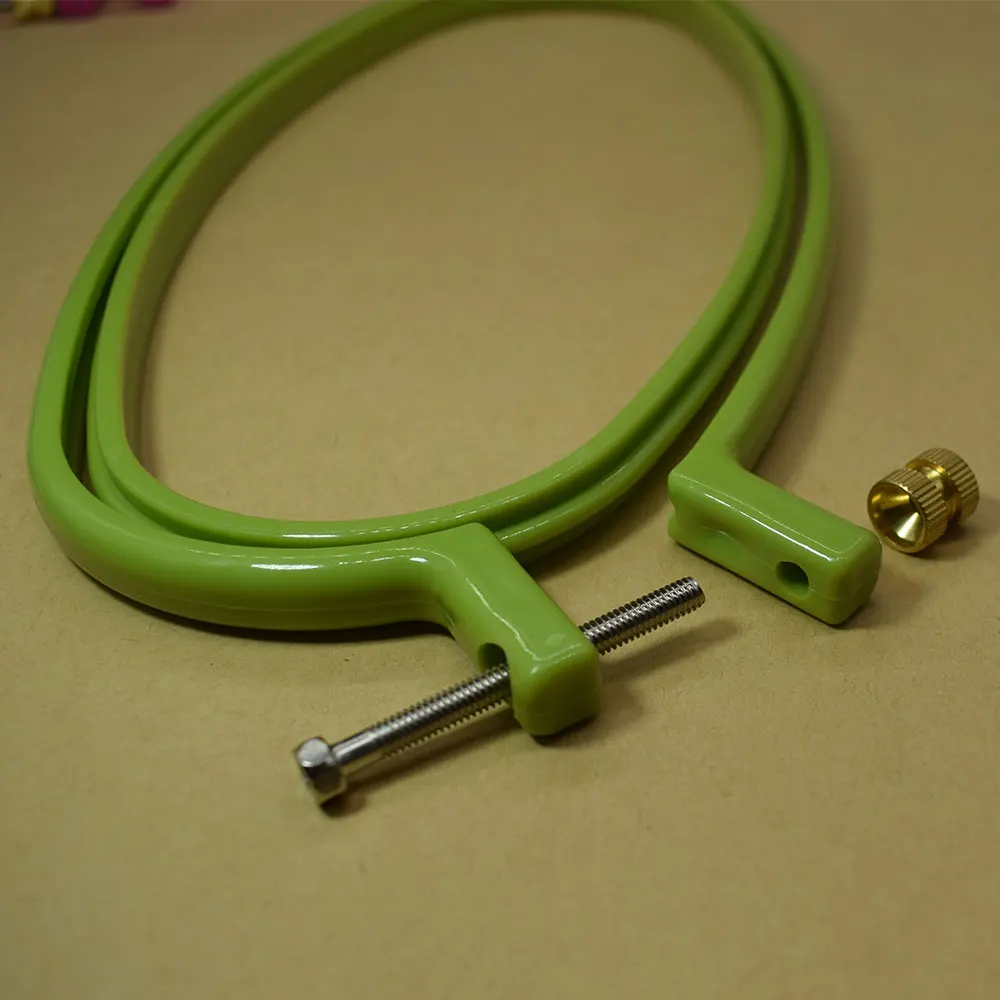 Adjustable Oval Embroidery Frames for Cross Stich Embroidery Hoop Ring Sewing Sewing Needlework Quilting Accesseries Tools