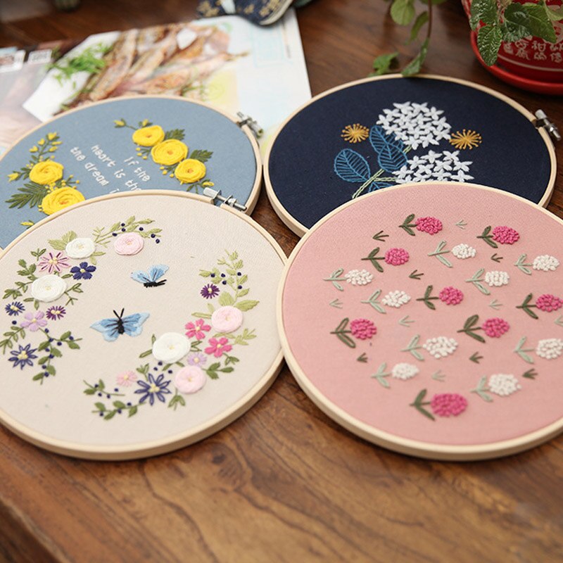 French Embroidery diy Kit with Bamboo Hoop Needlework Pattern Printed Starter Kit for Beginners Sewing Art Craft Painting