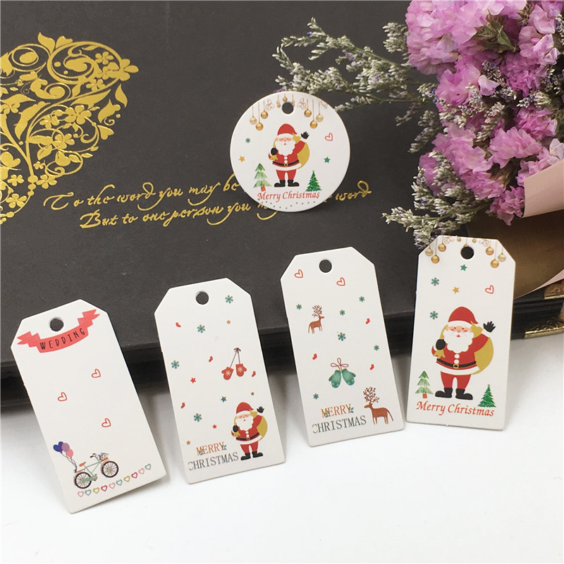 50 pcs DIY Kraft Tags Vrolijk Kerstfeest Etiketten Cadeaupapier Hang Tags Kerstman Papier Kaarten Xmas Party Wikkelen levert