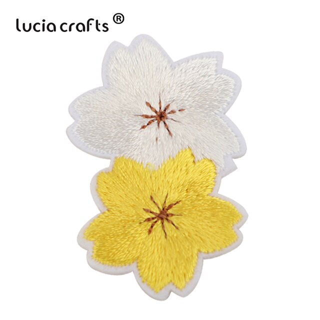 Lucia Ambachten 24-5Pcs Kleurrijke Geborduurde Bloem Patches Ijzer-Op Diy Applique Kleding Stof Badge Accessoires L0611: C3 28x44mm 5pcs