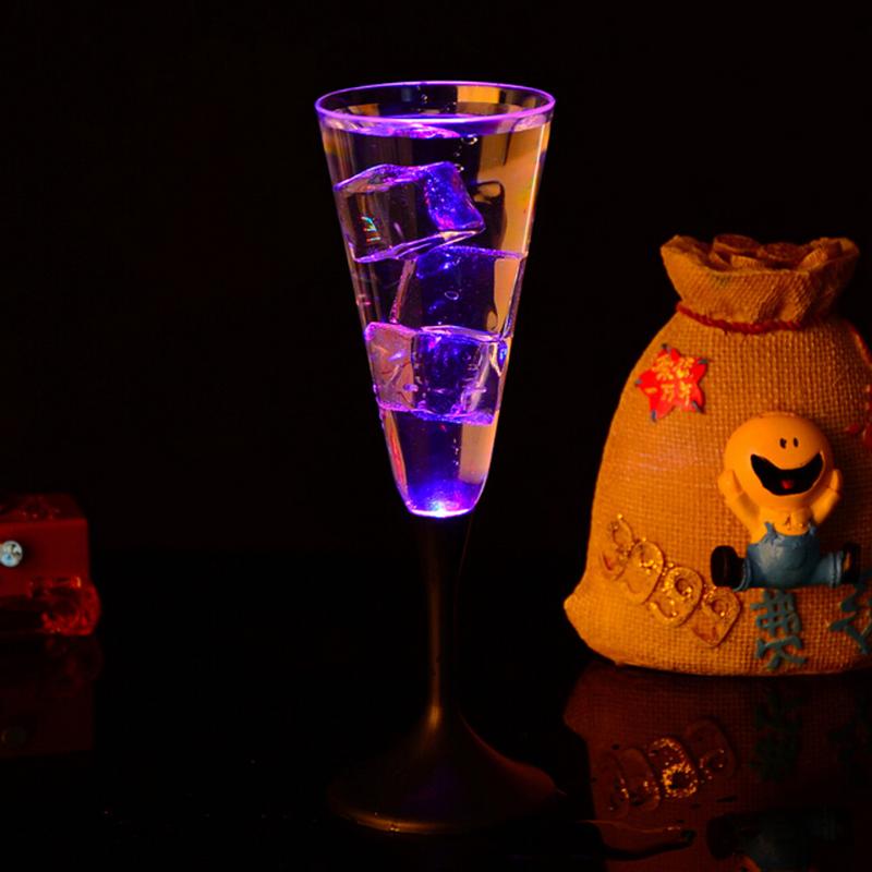 Water Inductieve Led Cup Gloeiende Champagne Bier Wijn Cup Vloeibare Vruchtensap Glas Mok Festival Party Drinkware