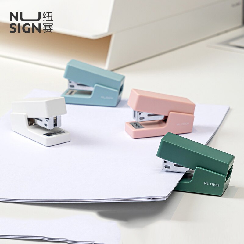 Deli Nusign Mini Small Stapler Portable Office Hand-held Labor-saving Stapler Binding Tool Students Stationery Accesorries