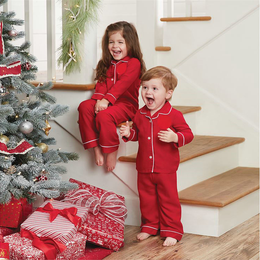 Set pigiama colletto rovesciato rosso natalizio per bambini. Top manica lunga + pantaloni. Set pigiama bambino ragazza bambino. Indumenti da notte per bambini