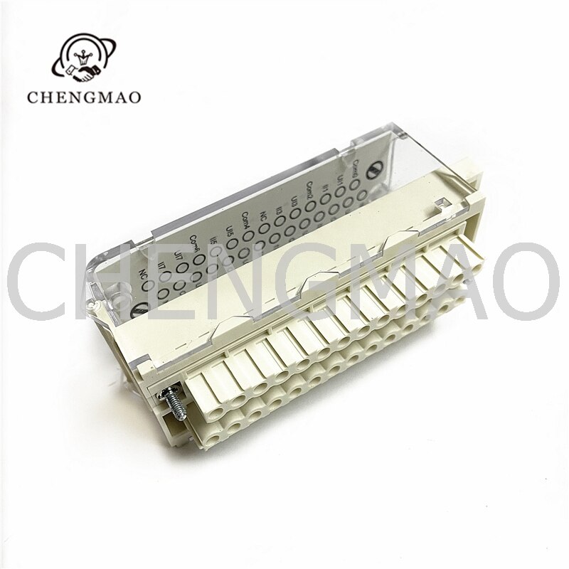 Schneider Spring Terminal Strip 28 Points BMXFTB2820 For PLC