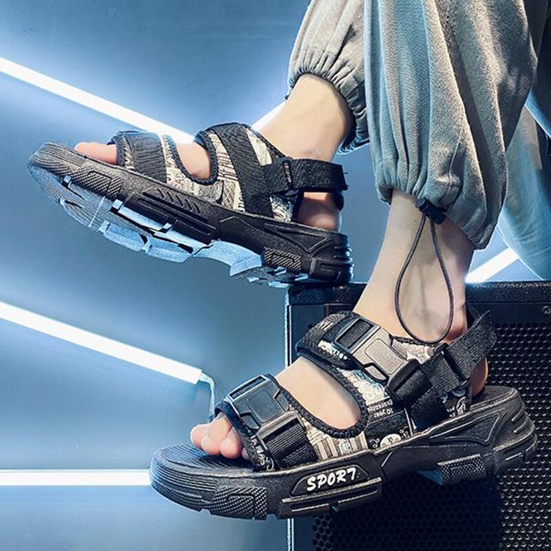 Summer Men Sandals Breathable Lightweight Casual Shoes Comfortable Non-slip Swimming Water Shoes Beach Slippers Mens Sneakers