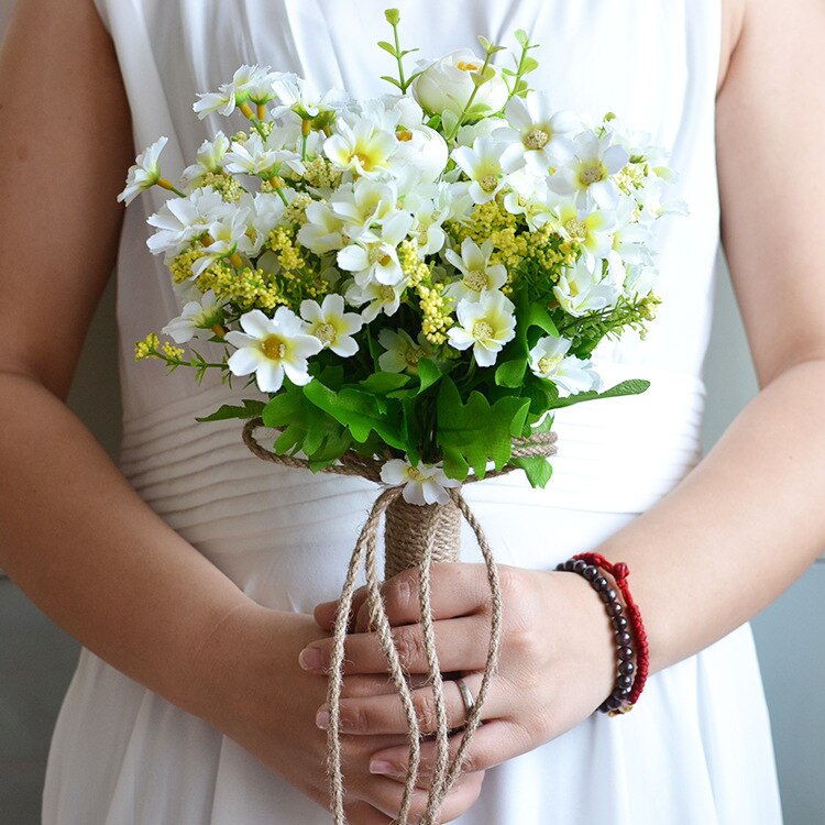 Ramo de novia Amarillo Blanco novia ramos novia sosteniendo flores romántica boda estilo rural D483