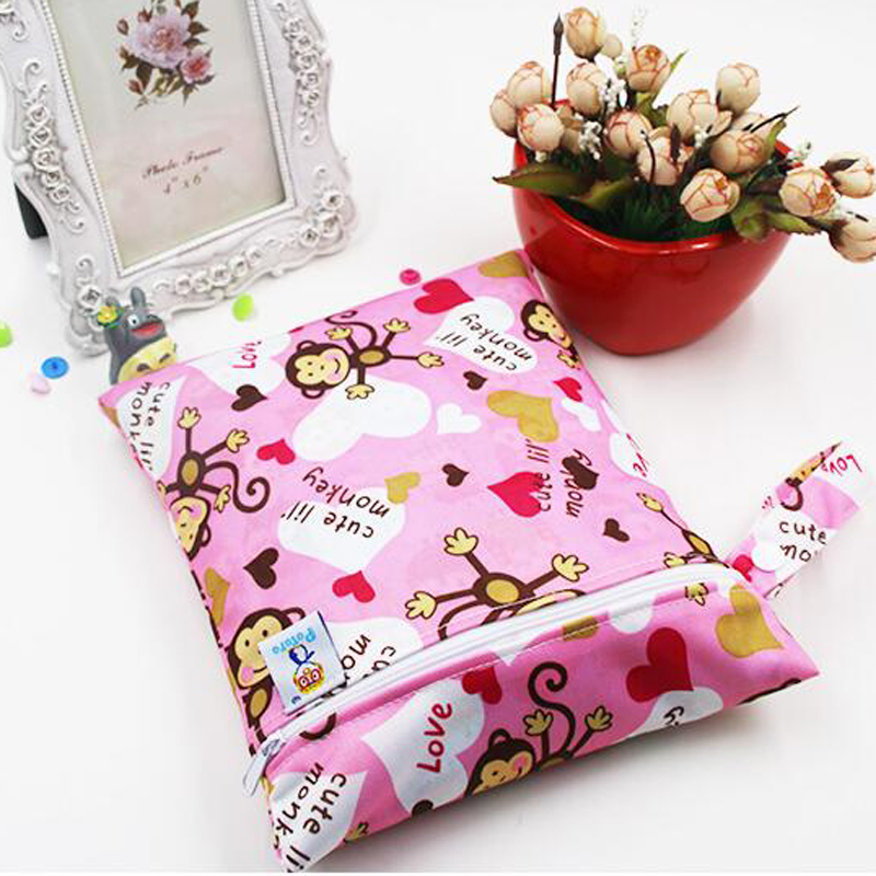 Printed Pocket Wet Bag Waterproof Reusable Nappy Bags PUL Travel Baby Nappy Mini Size Wet Dry Bags Wetbags 25x20cm