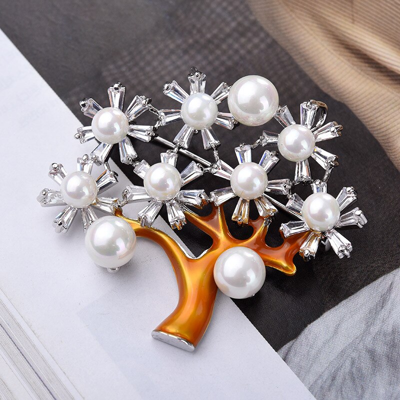 Rot Bäume Winter Schmuck Frauen Broschen Neue Große Baum Pins Weihnachten Tropfen