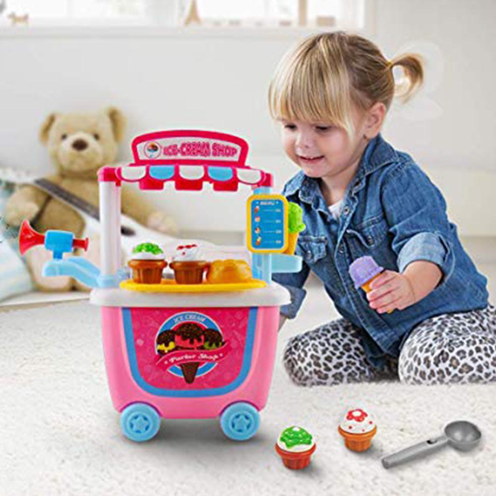 31 stk isvogne foregiver lege legetøj til småbørn uden farveæske