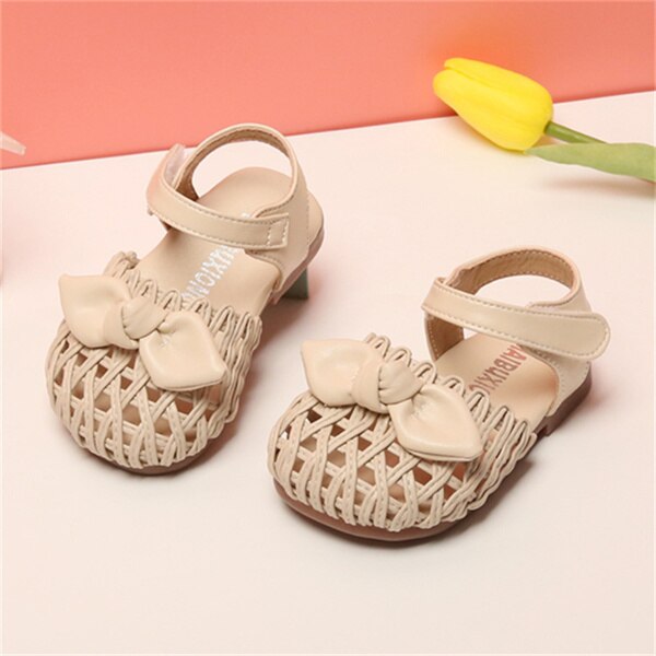 2022 Summer Baby Girls Sandals Weaving Butterfly-knot Kids Princess Shoes Cute Leather Shoes Infant Sneakers: beige / 18(insole13.5cm)