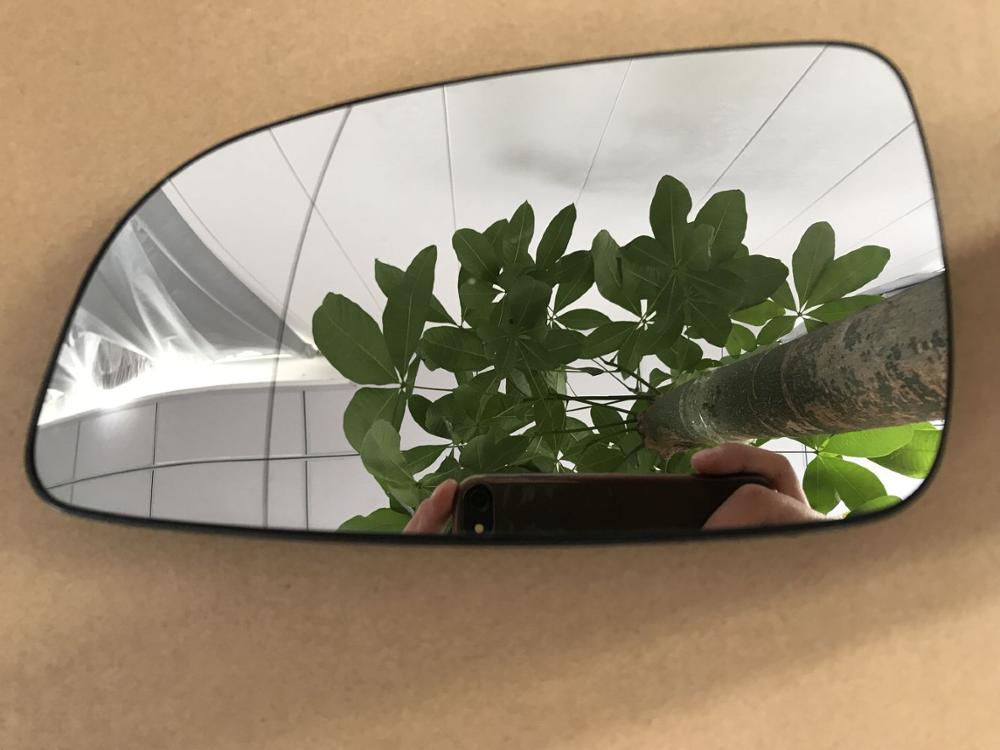 Left side / wing mirror glass heated with plastic plate for VAUXHALL ASTRA H 2004