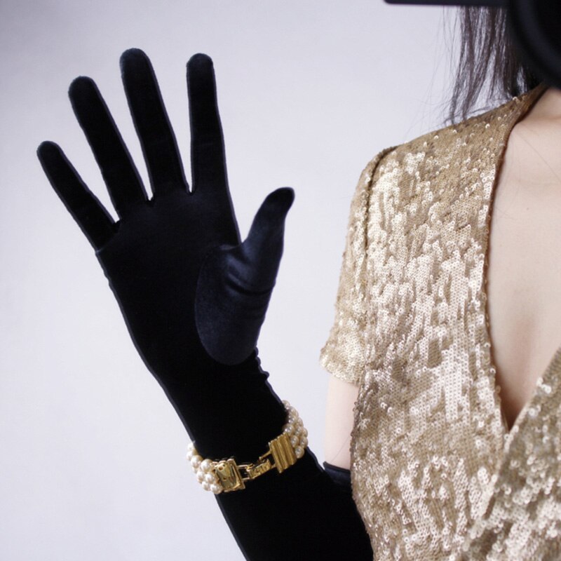Eleganti guanti da sera in velluto dorato femminile guanti invernali sottili a dito pieno 43cm lunghi Sexy neri elastici caldi guanti da guida H47