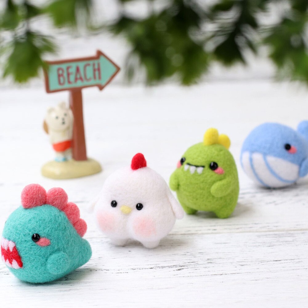 4 Set Beginners Needle Felting Kit Adorable Wool Felting Starter DIY Animal Kit