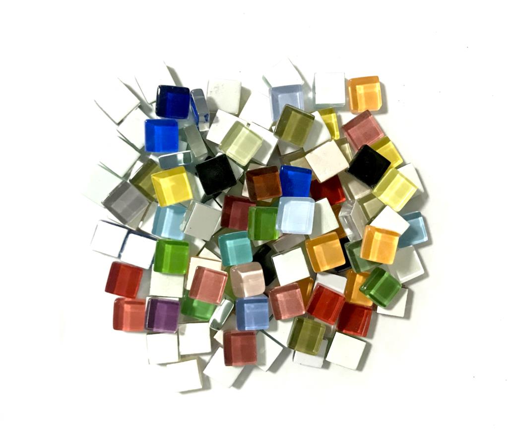 200g( ca 200 stk ) 1cm flerfarge firkantede glassfliser for gjør-det-selv-håndverk leverandør hjemmedekorasjon gyh